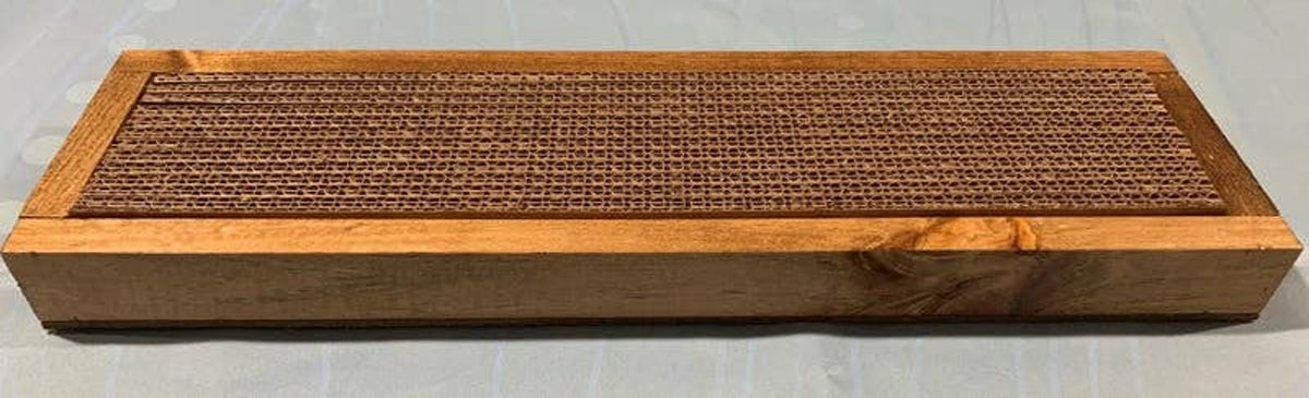 Rascador de Madera con Catnip